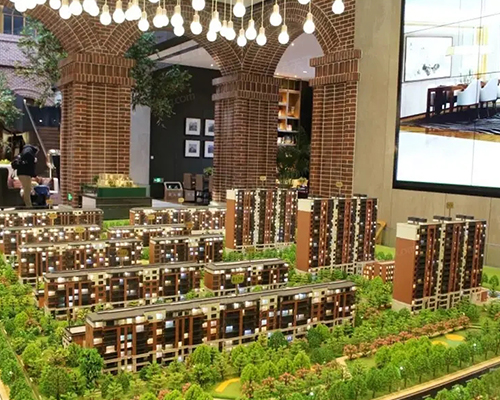 �L(zh��ng)�����Ƹ�����